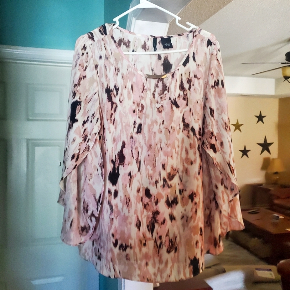 New Directions Pink and cream pattern top, size large